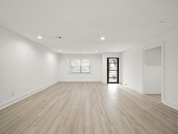 4th image of 6010 Rutherglenn Dr