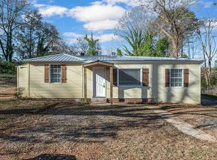 52 Hill Ave, Sylacauga, AL 35150