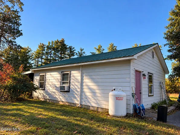 131 Grove Street, Keeseville, NY 12912