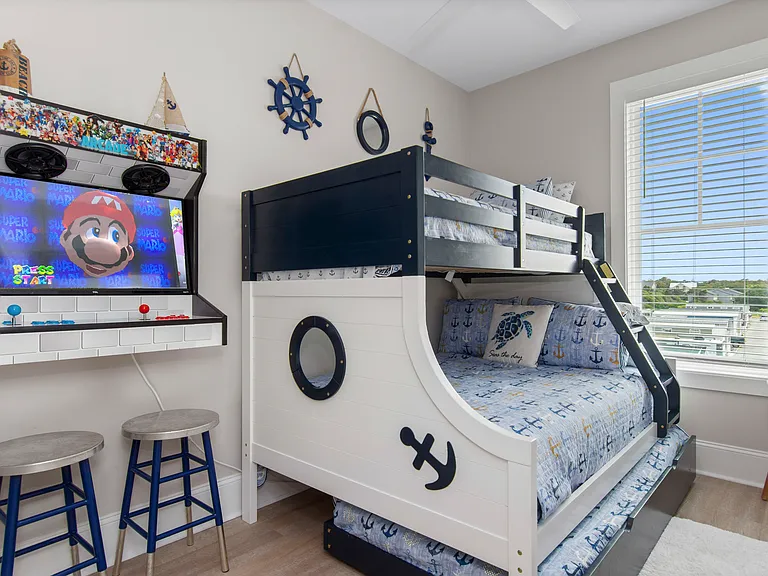 205 Islander Dr #A2 — Photo 2