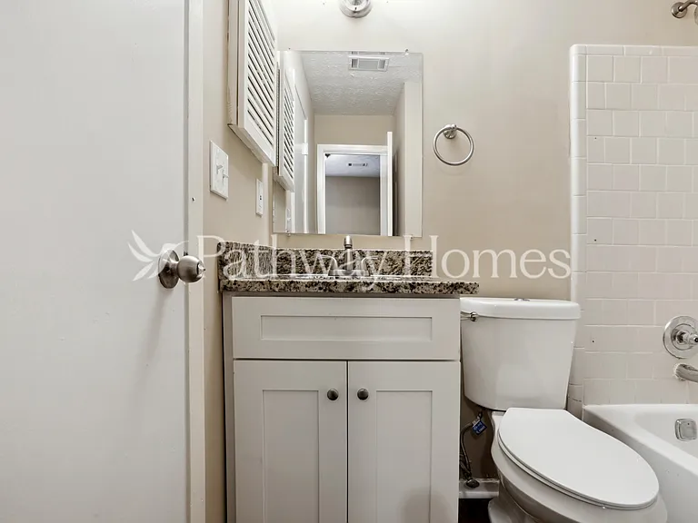 478 Prince Of Wales — Photo 16