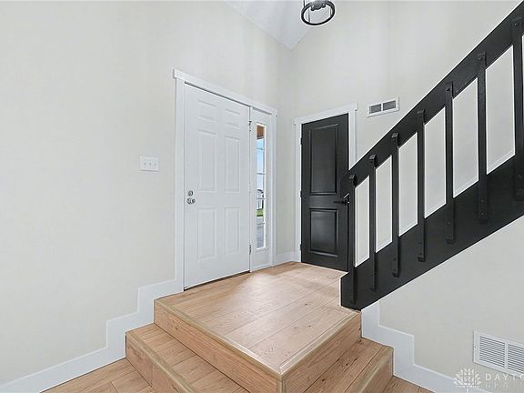 5th image of 1390 Sanzon Dr