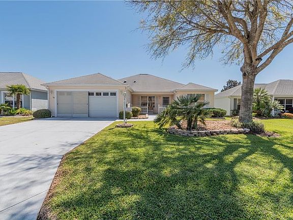 2nd image of 3072 Maywood Ct