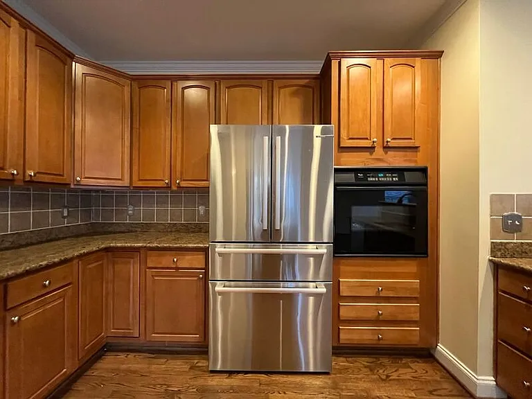 8700 Gooch Ct — Photo 10