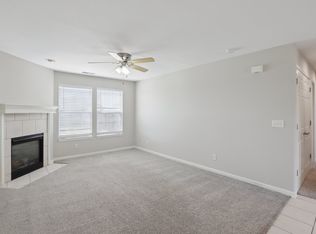 16036 Prairie Way #1, Basehor, KS 66007