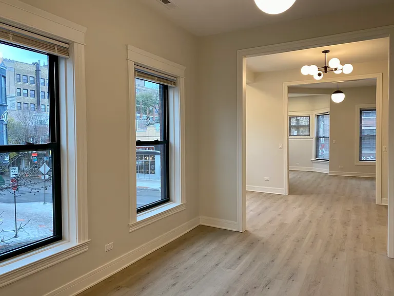 1034 W Belmont Ave #2F — Photo 19
