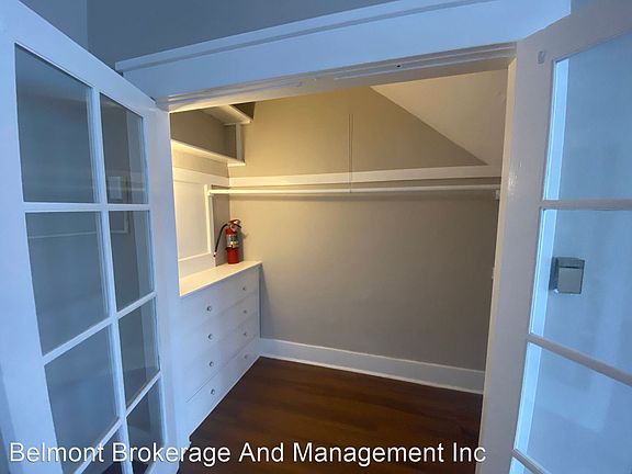 4th image of 2414 E Broadway #2418
