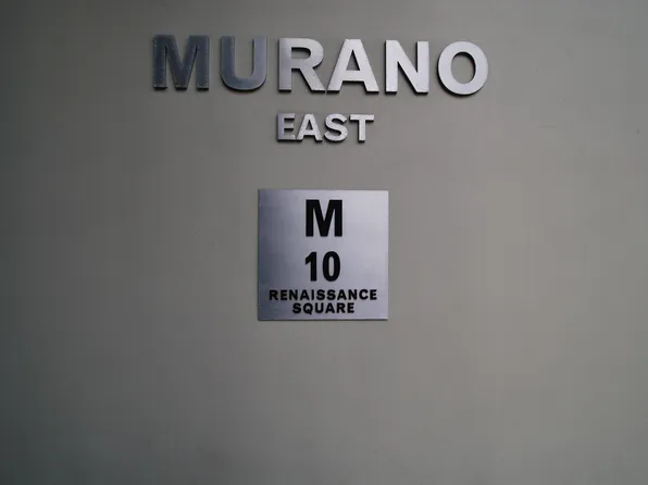 10 Renaissance Sq #229, New Westminster, BC V3M 7B1