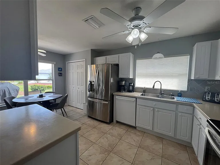 24472 Manchester Trl — Photo 16