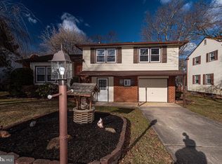 16 Pinedale Rd, Newark, DE 19711
