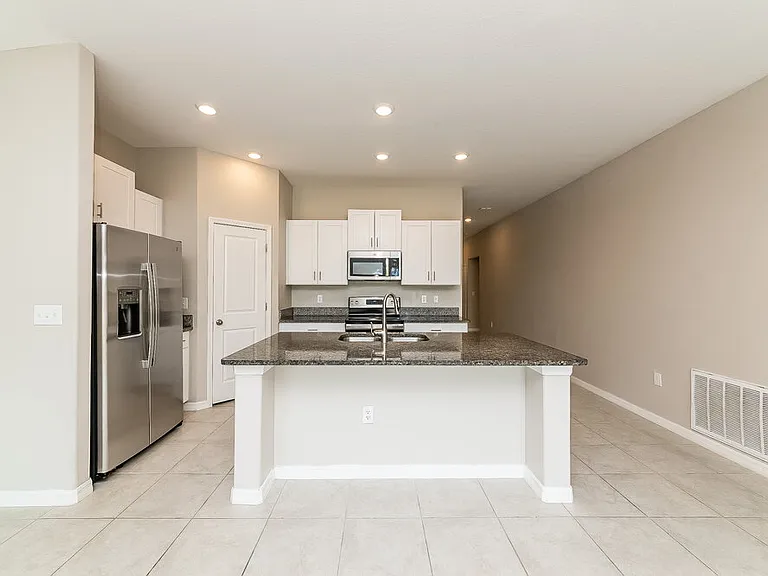 15306 Miller Creek Dr — Photo 7