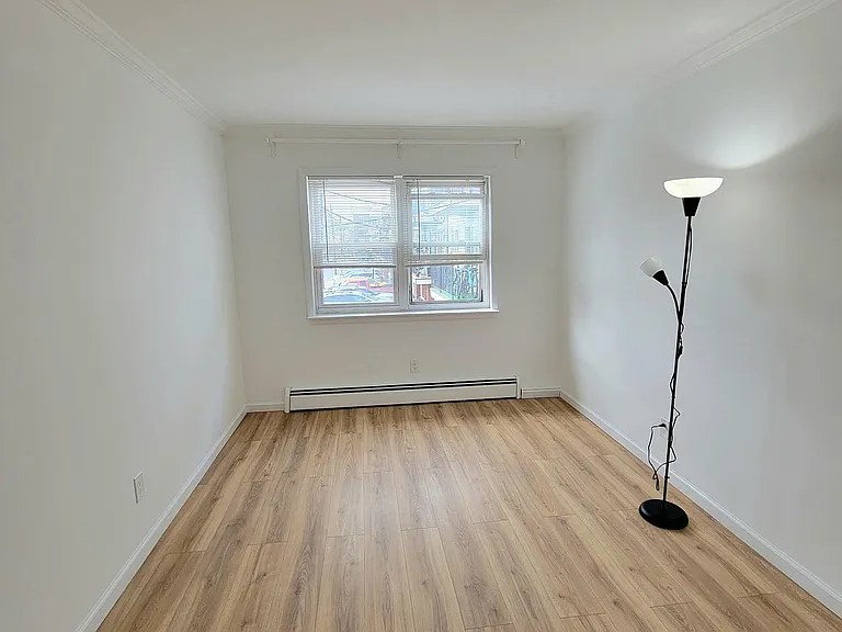 135 Grant Ave #1 — Photo 5