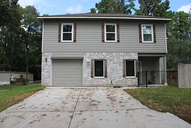 1100 Mann Rd