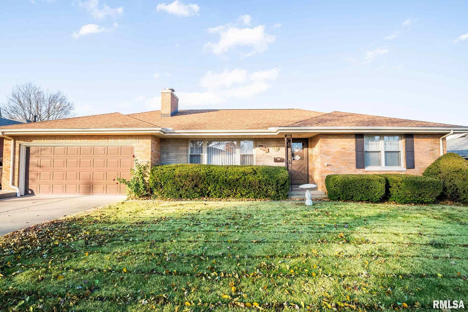 209 W Oakridge Ave photo 1