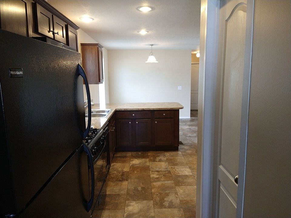2nd image of 4250 N State Rd #340