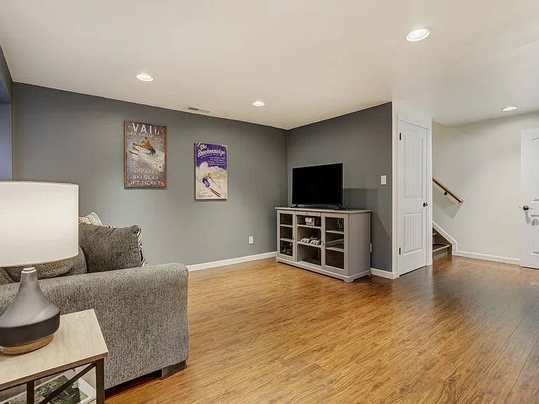 Churchwood Cir — Photo 51