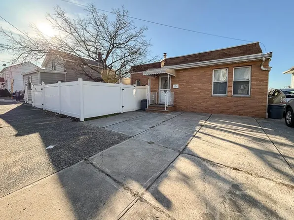 121 Fowler Avenue image 1 of 18