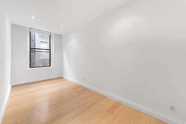 Rented by Compass | media 16