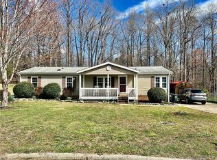 5200 Bridgestone Ct, Greensboro, NC 27406