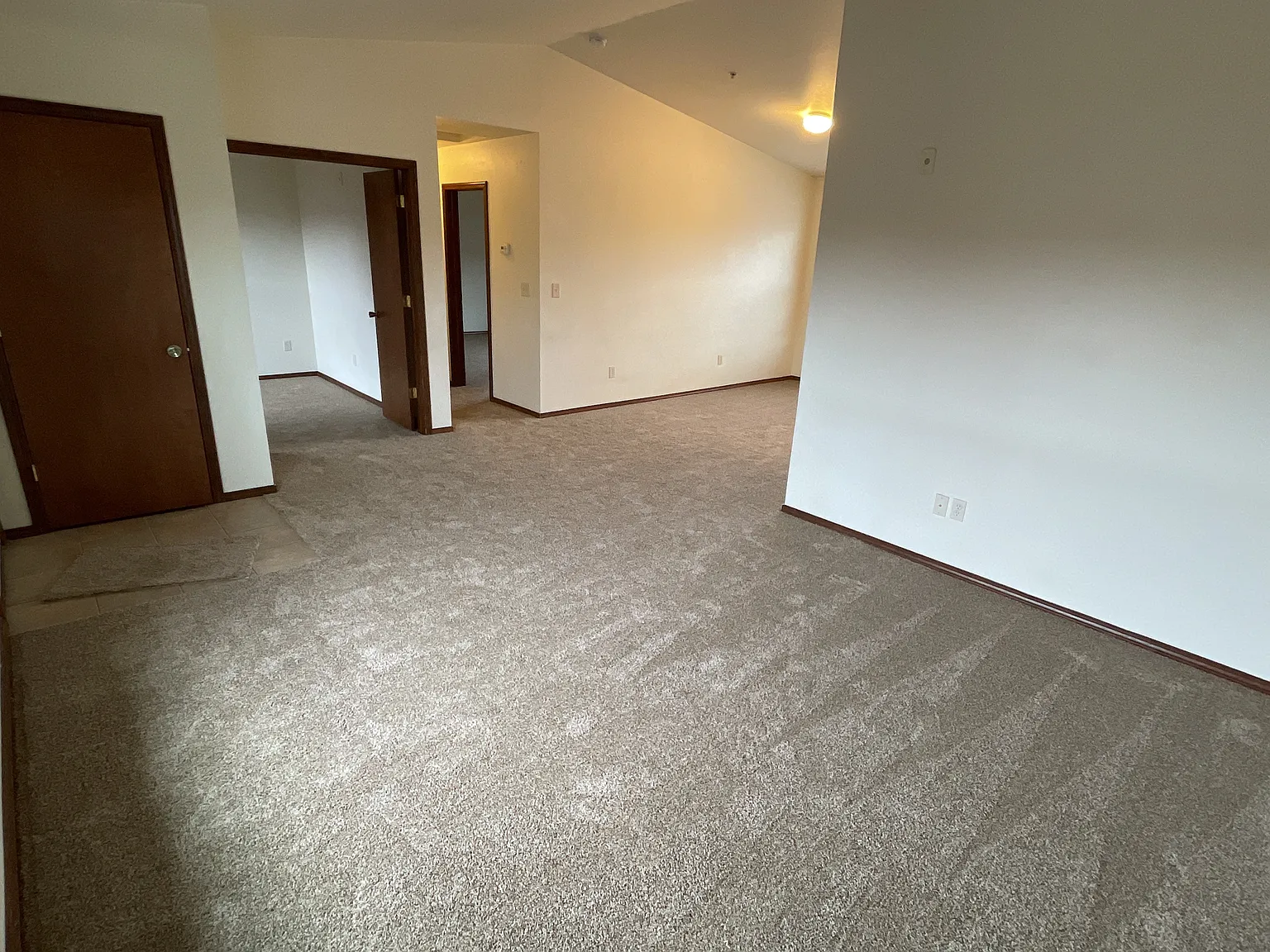 2280 Stepping Stones Way — Photo 2