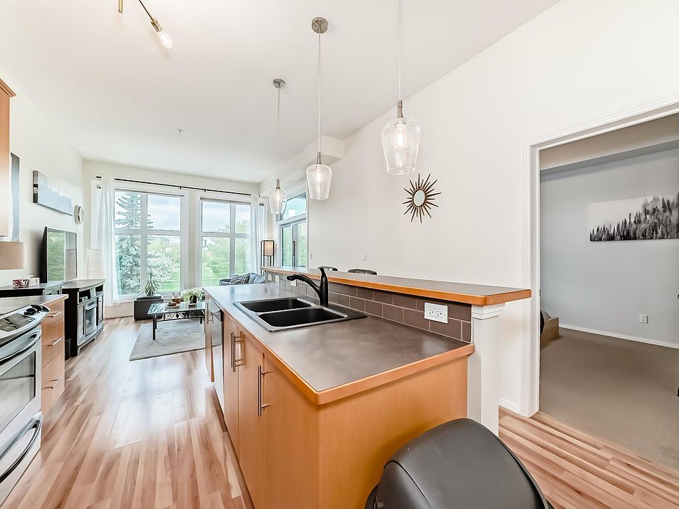 1st image of 10531 117th St NW #303