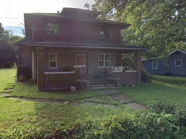 702 N 6th St, Goshen, IN 46528