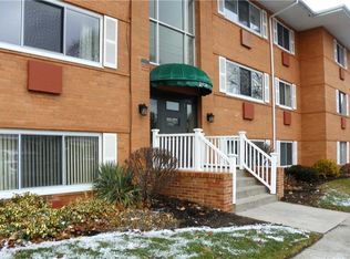 2414 East Ave APT B, Brighton, NY 14610