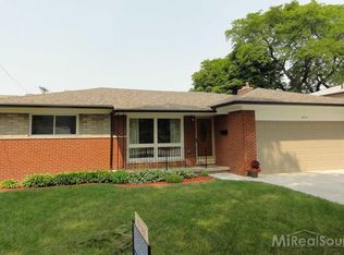 29023 Bonnie Dr, Warren, MI 48093