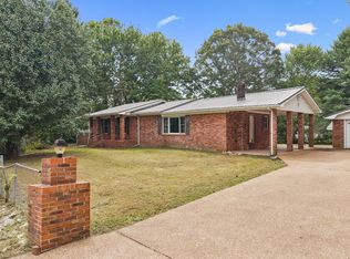 588 Sweeton Hill Rd, Coalmont, TN 37313