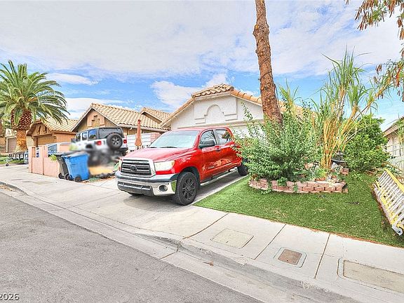 2nd image of 5420 Moonstruck Ave