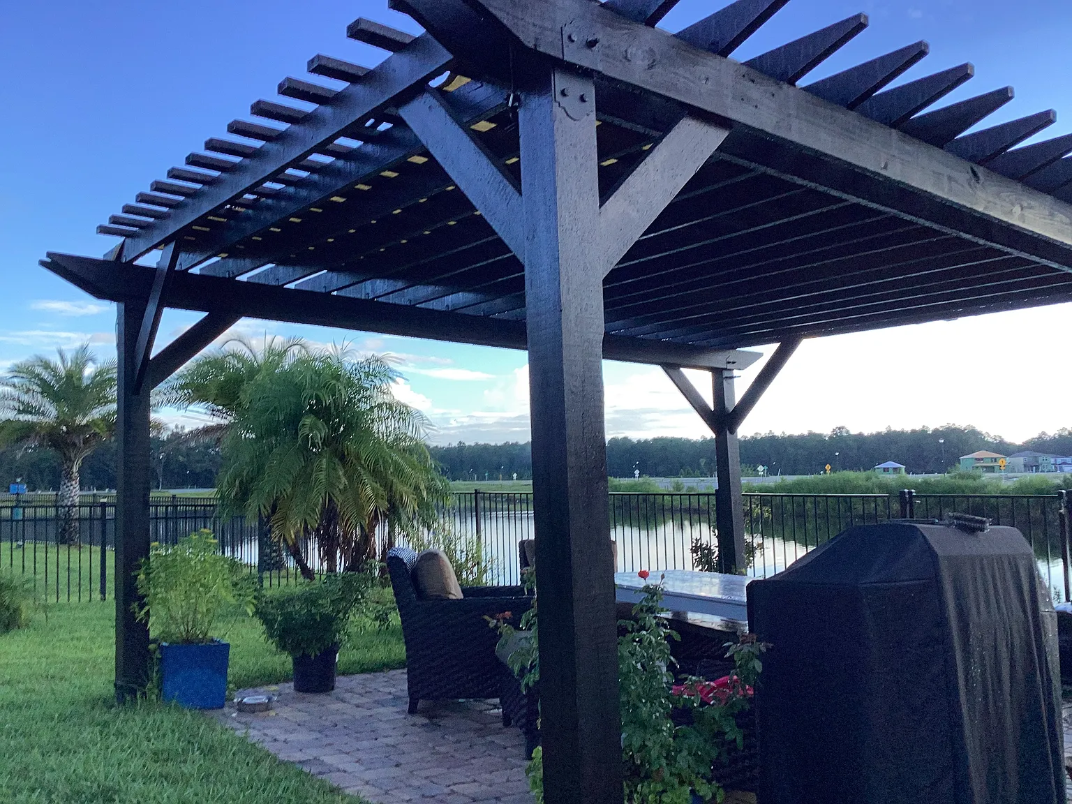 3 bed, 2124 sqft, $3,000 — Photo 4