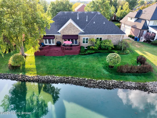 15228 Champion Lakes Pl, Louisville, KY 40245