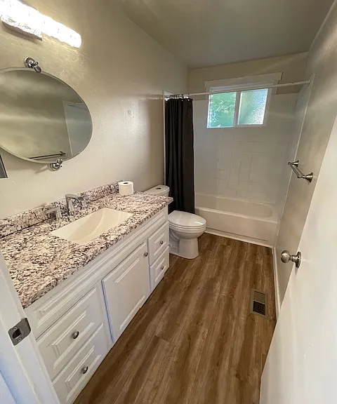 2908 S Pines Rd — Photo 6