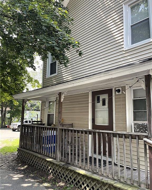 24 Elm St, Enfield, CT 06082 MLS 170594334 Zillow