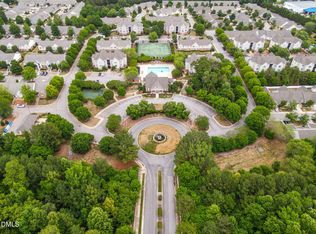 2501 Huntscroft Ln APT 100, Raleigh, NC 27617