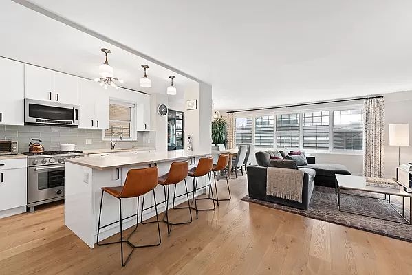 1st image of 69 5th Ave APT 9J