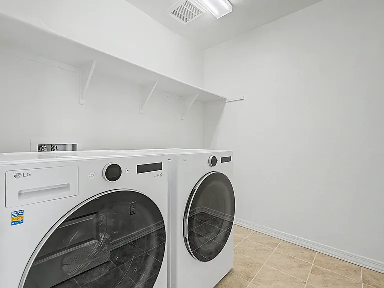 5737 W Getty Dr — Photo 27