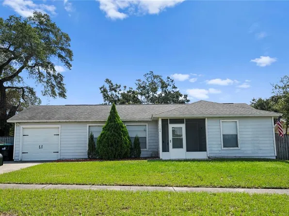 5384 Falling Water Dr, Orlando, FL 32818