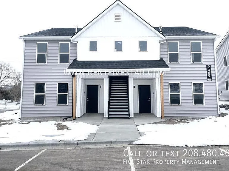 2472 Foothill Blvd #D — Photo 1