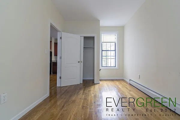 Rented by Nicole James, LREB | media 14