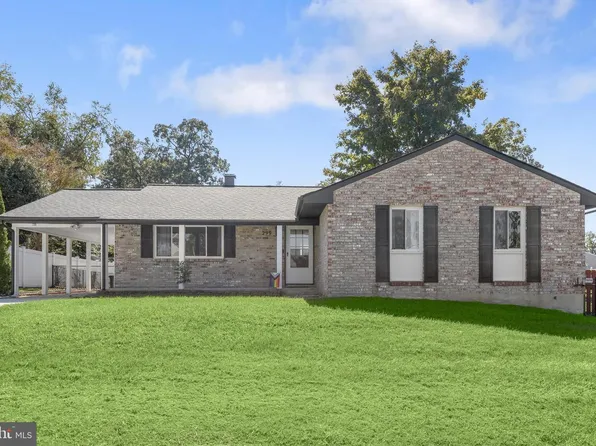 299 Scotts Manor Dr, Glen Burnie, MD 21061