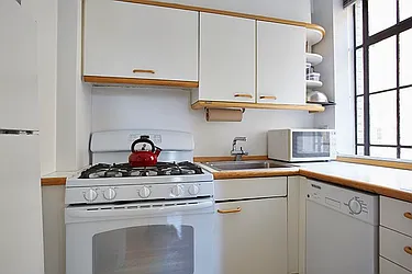 Rented by Brown Harris Stevens