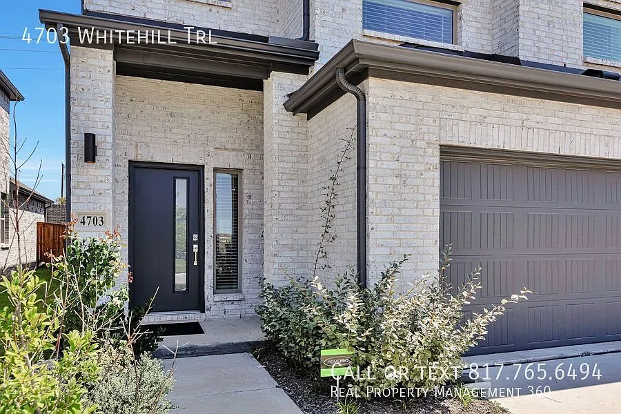 Wonderful new modern McKinney home available for lease. — Photo 4