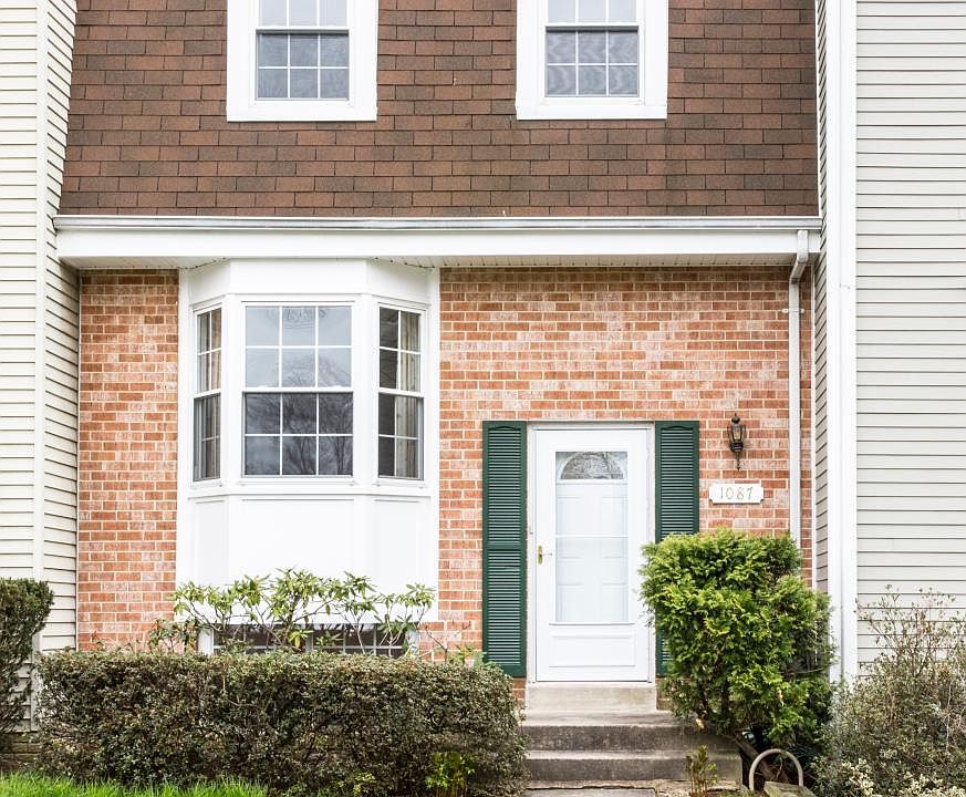 1st image of 1087 Copperstone Ct