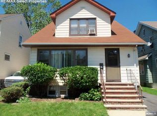 569 Dewey Ave FLOOR 1, Cliffside Park, NJ 07010