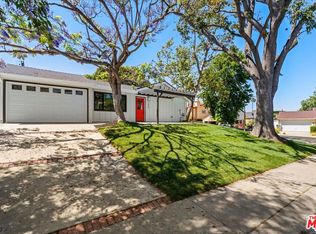 7901 Winsford Ave, Los Angeles, CA 90045