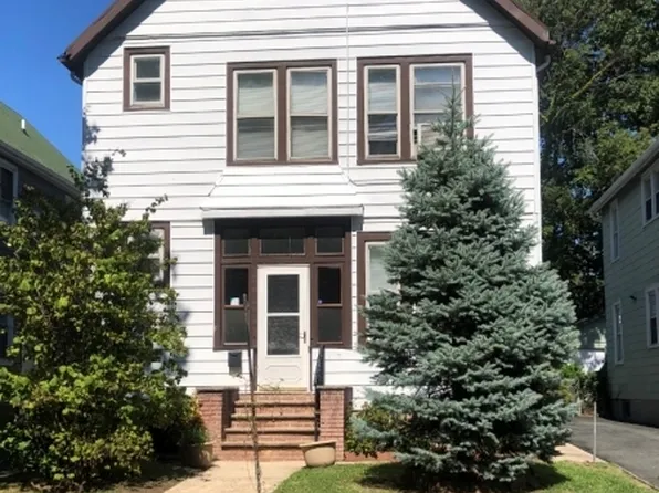 78 Fair St, East Orange City, NJ 07017