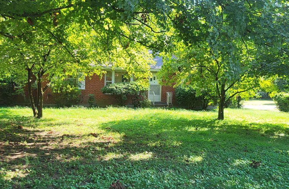 1st image of 1127 Bellshire Dr