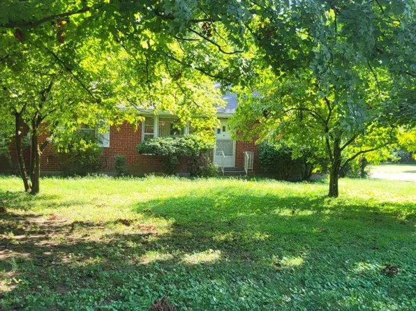 1127 Bellshire Dr, Nashville, TN 37207