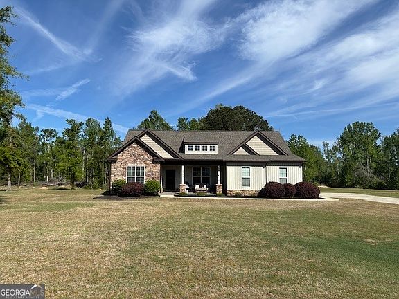 2nd image of 3403 Walker Creek Rd
